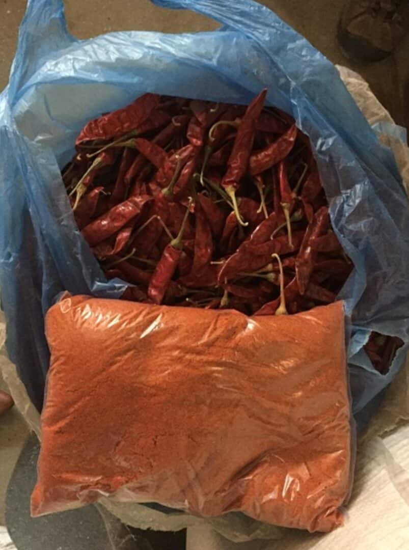 Chilis and ground chilis in bags