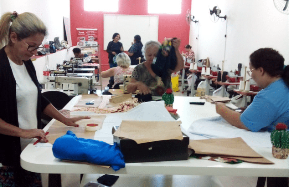 Brazil sewing table group